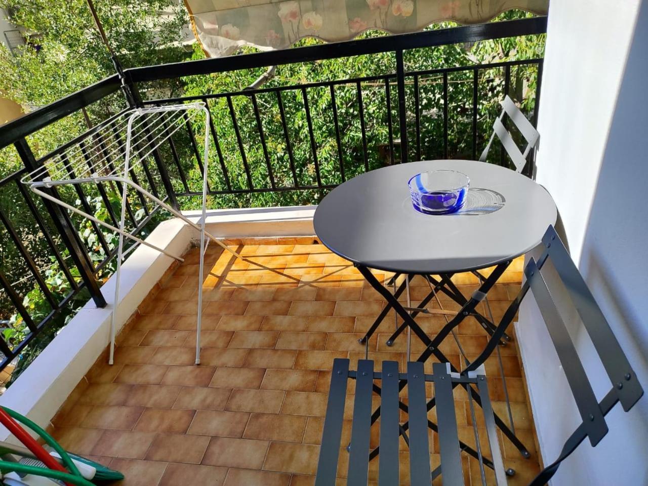 S & K Free Indoor Parking Apartment Athens