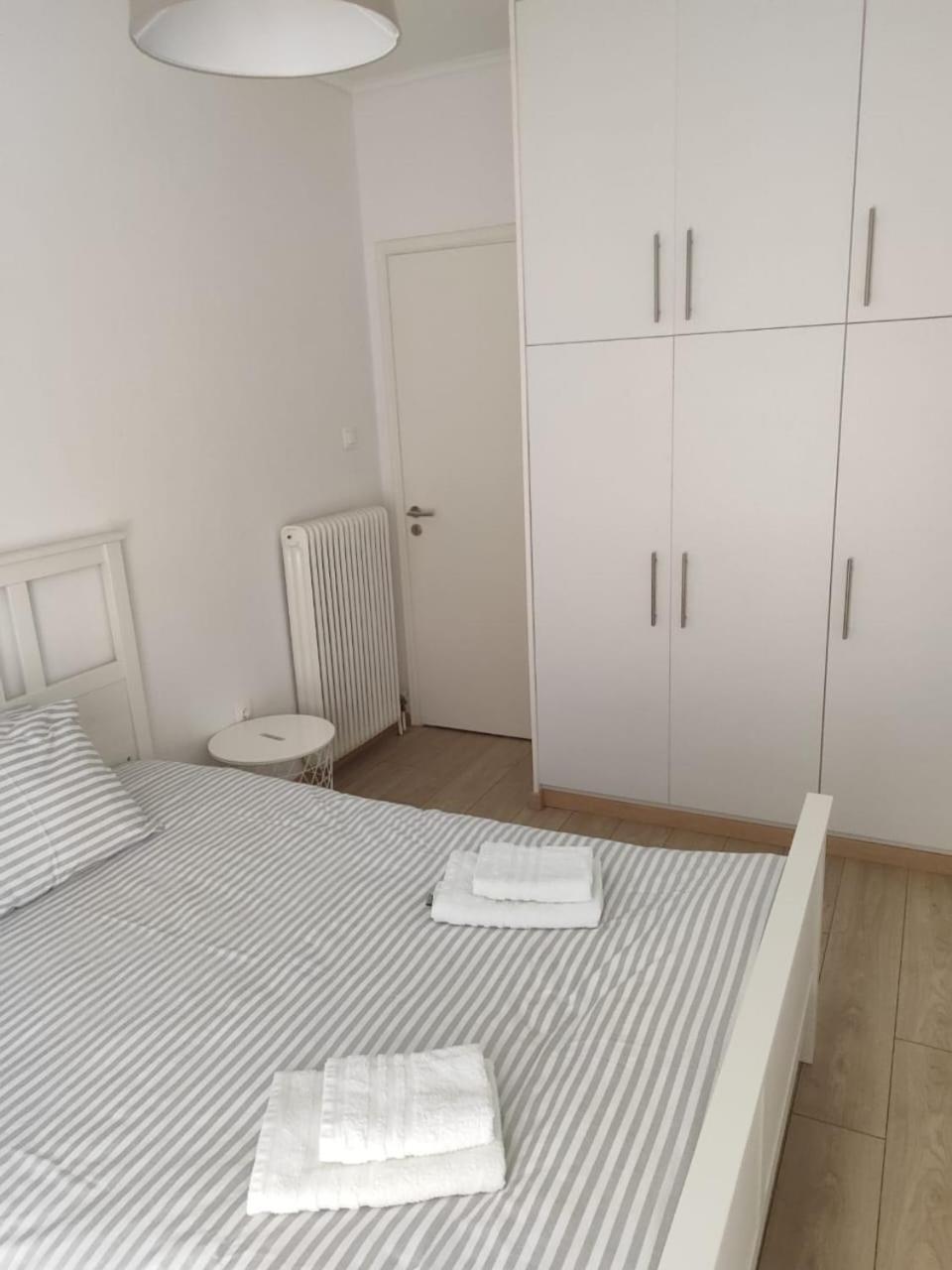 S & K Free Indoor Parking Apartment *